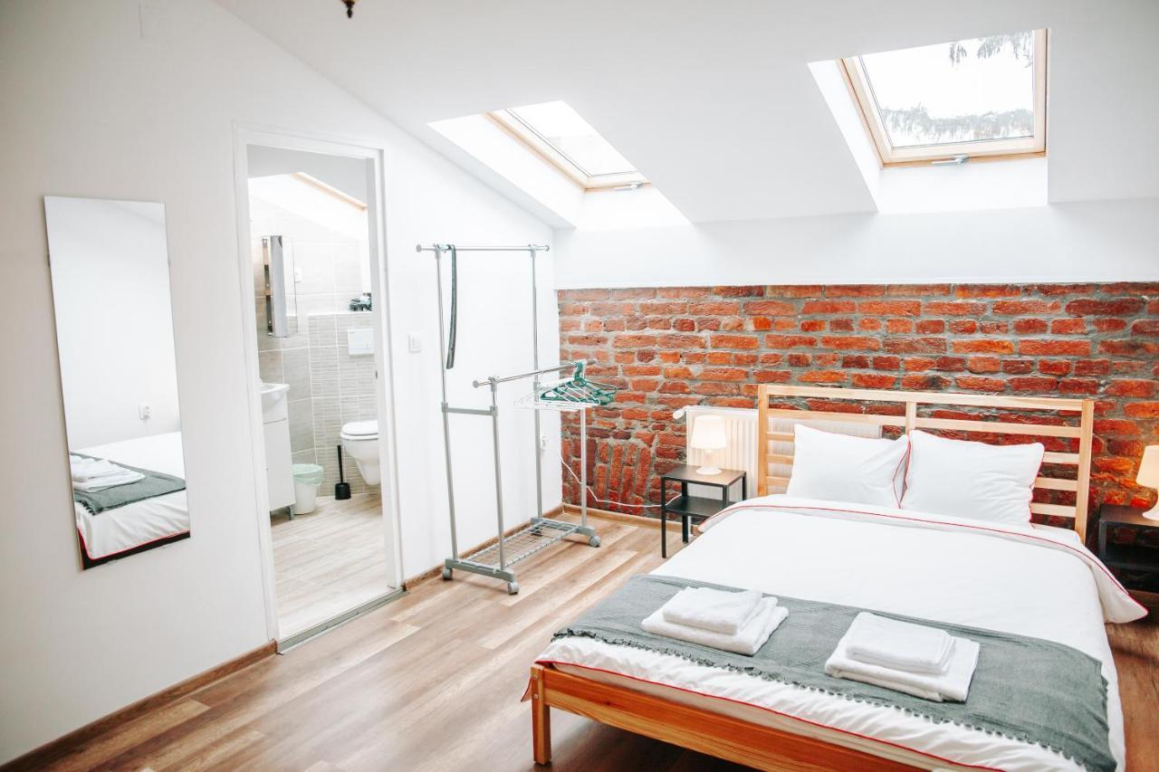 Kali Host Home Away From Home Targu-Mures Bagian luar foto