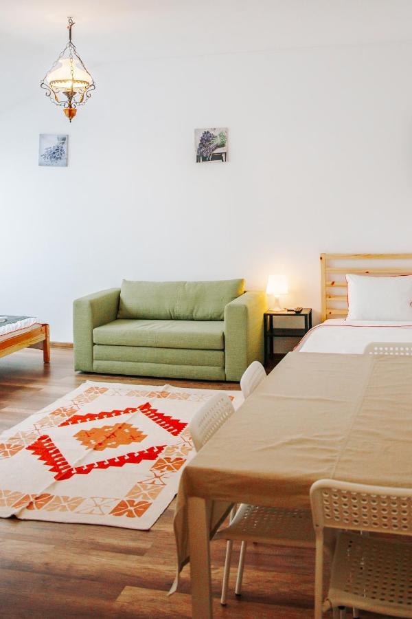 Kali Host Home Away From Home Targu-Mures Bagian luar foto