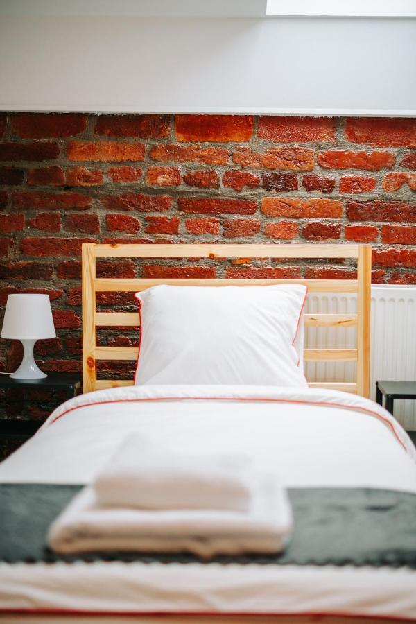 Kali Host Home Away From Home Targu-Mures Bagian luar foto