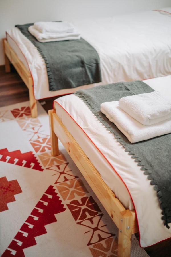 Kali Host Home Away From Home Targu-Mures Bagian luar foto