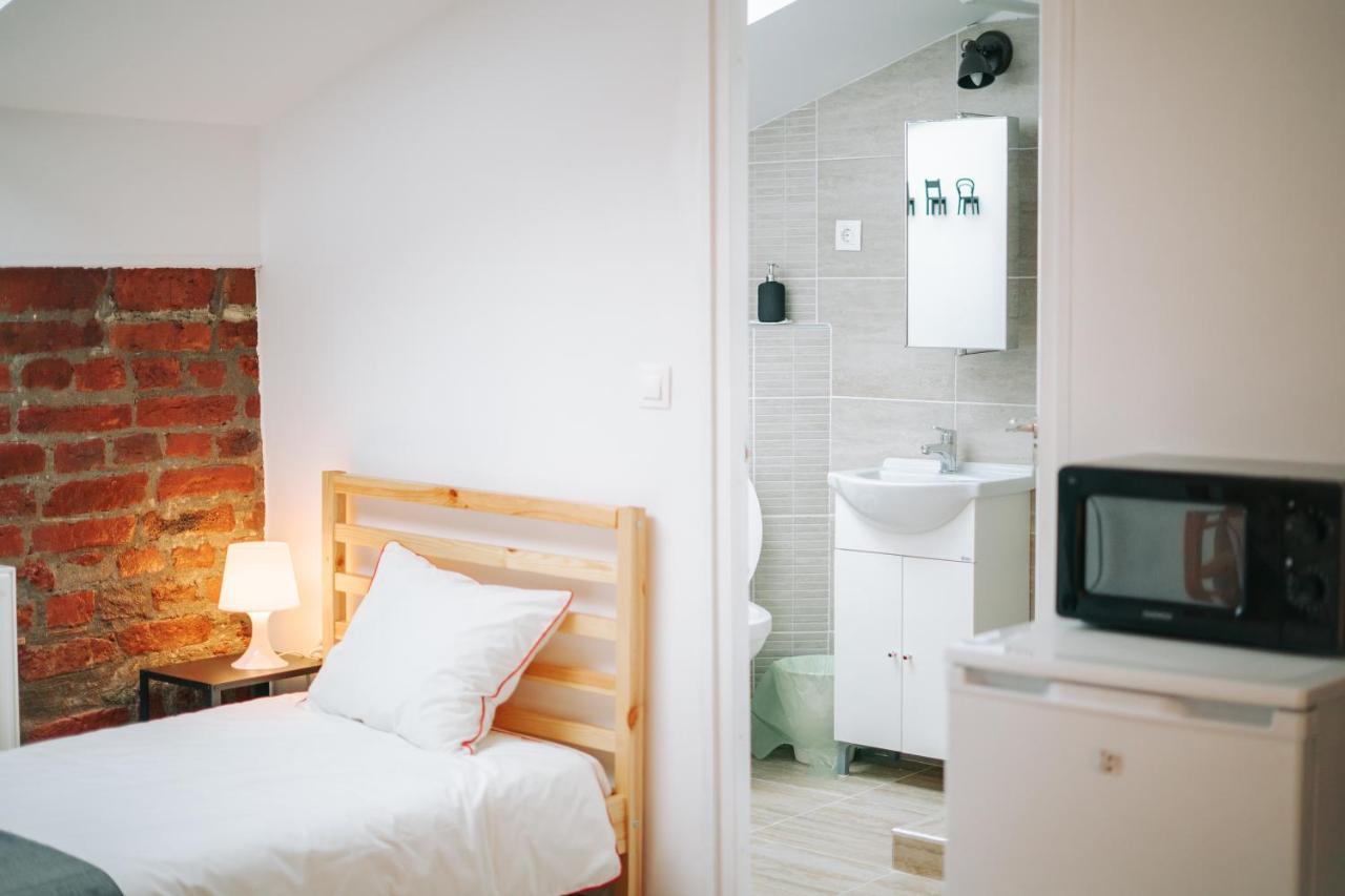 Kali Host Home Away From Home Targu-Mures Bagian luar foto