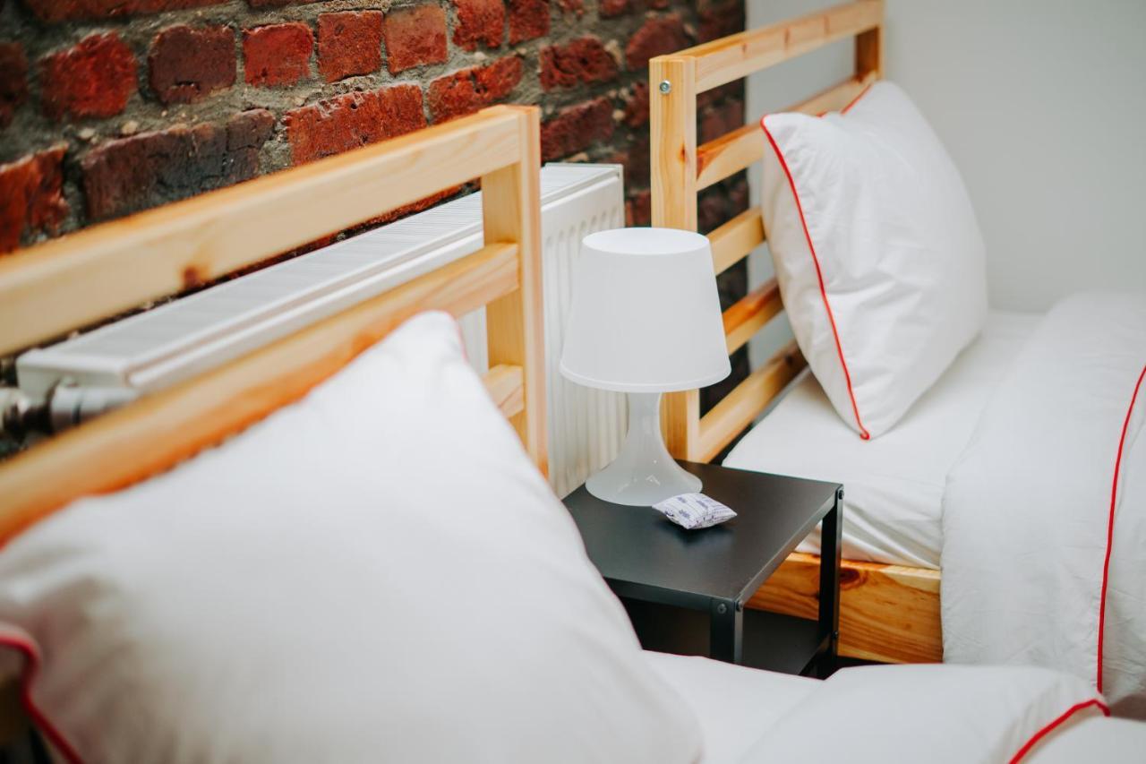 Kali Host Home Away From Home Targu-Mures Bagian luar foto