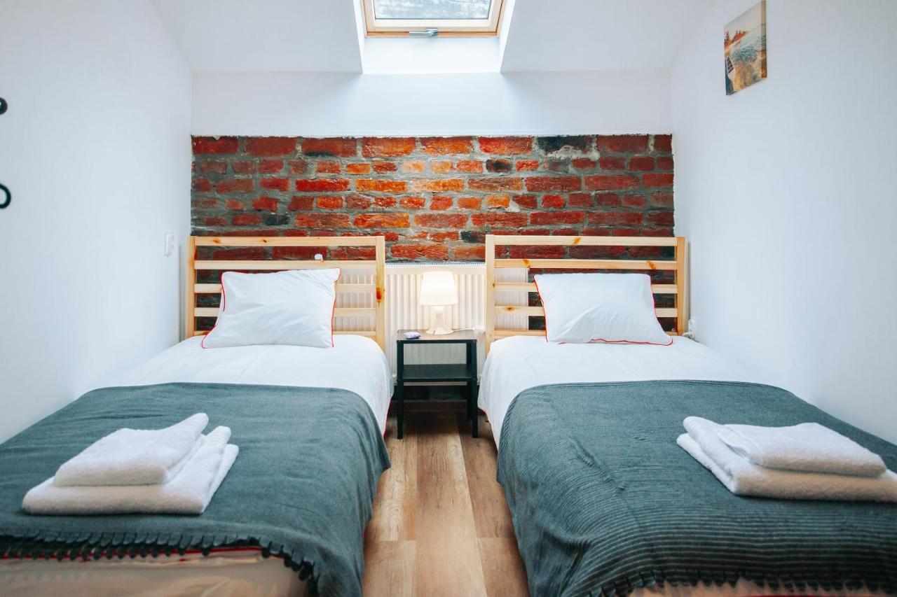Kali Host Home Away From Home Targu-Mures Bagian luar foto